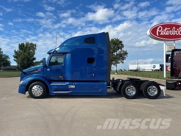 Peterbilt 579 Tractor Units