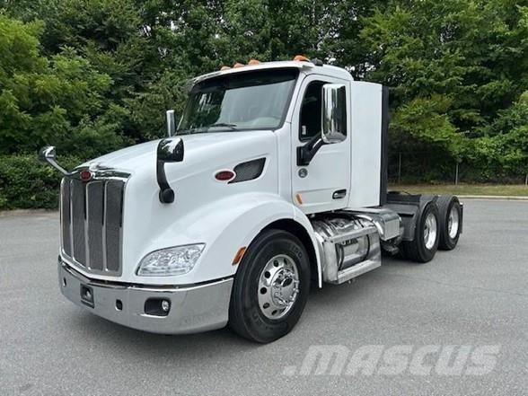 Peterbilt 579 Tractor Units