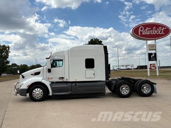 Peterbilt 579 Tractor Units