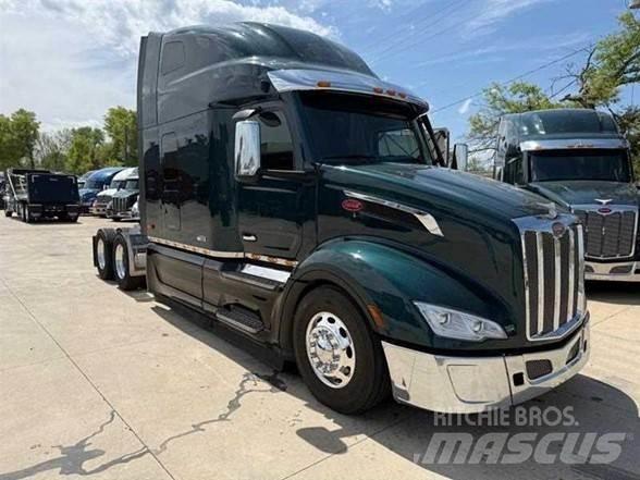 Peterbilt 579 Tractor Units