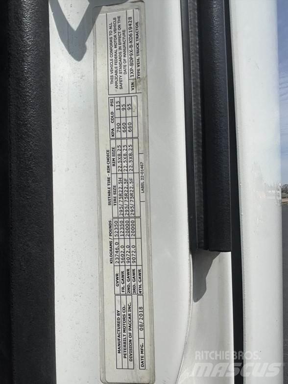 Peterbilt 579 Tractor Units