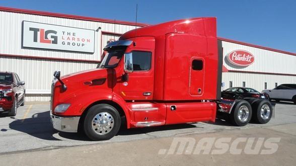 Peterbilt 579 Tractor Units