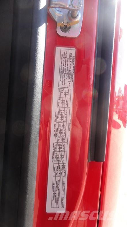 Peterbilt 579 Tractor Units