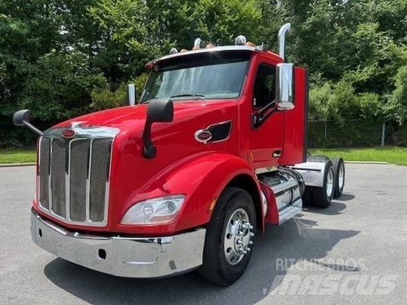 Peterbilt 579 Tractor Units
