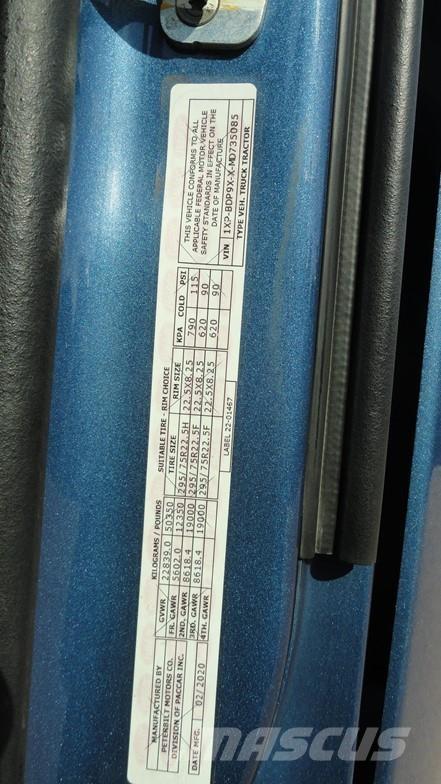 Peterbilt 579 Tractor Units