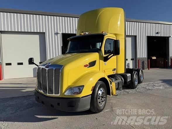 Peterbilt 579 Tractor Units
