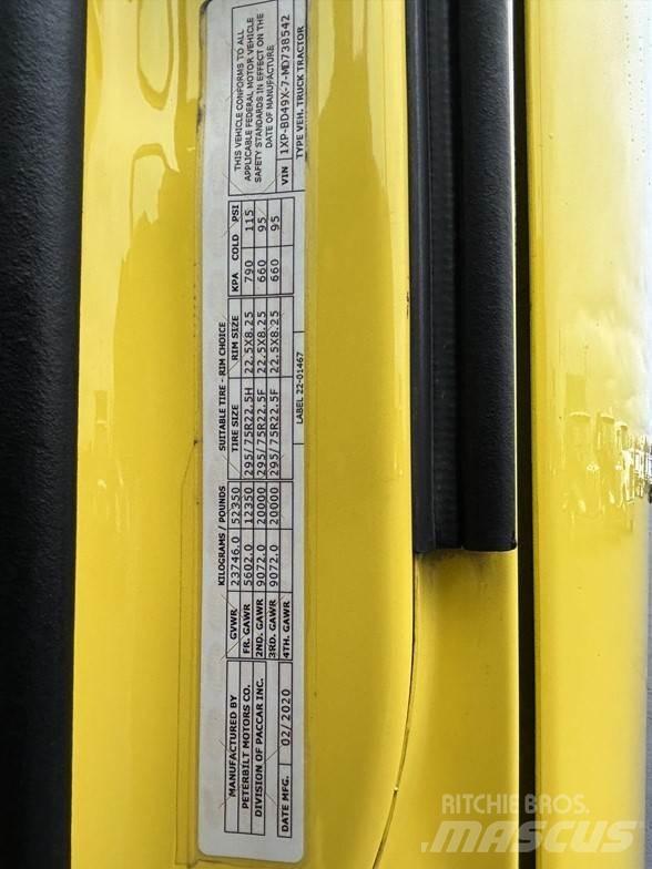 Peterbilt 579 Tractor Units