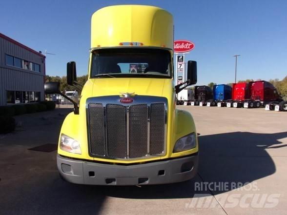 Peterbilt 579 Tractor Units