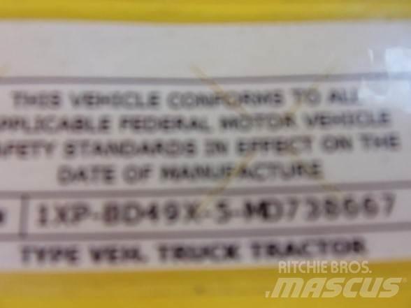 Peterbilt 579 Tractor Units