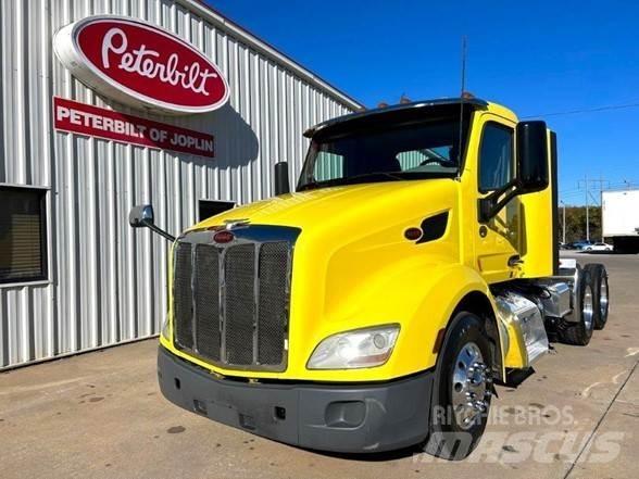 Peterbilt 579 Tractor Units