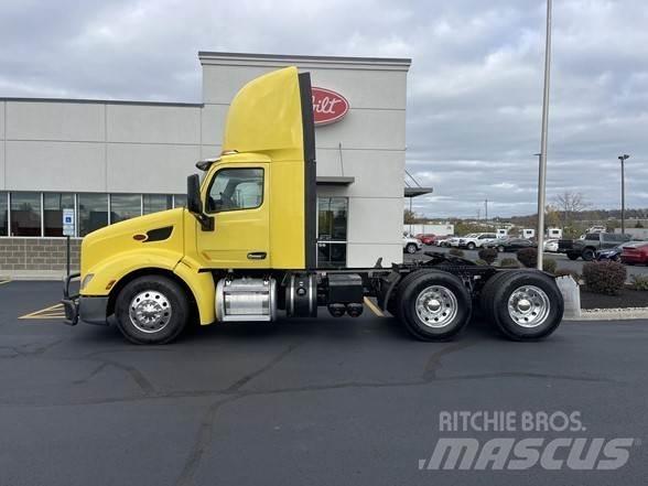 Peterbilt 579 Tractor Units