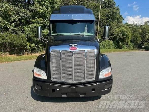 Peterbilt 579 Tractor Units