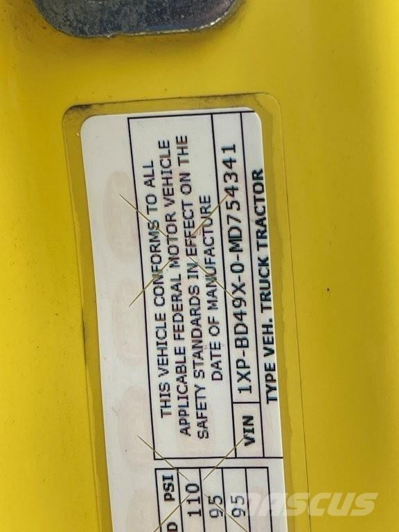 Peterbilt 579 Tractor Units