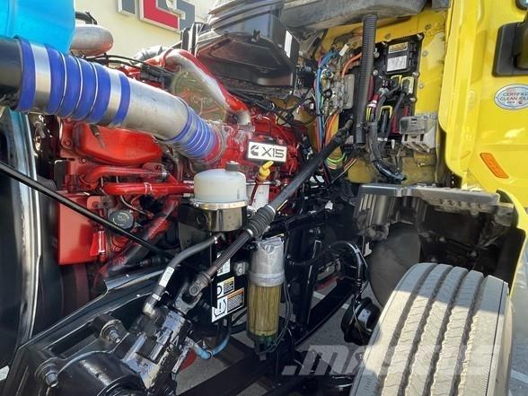 Peterbilt 579 Tractor Units