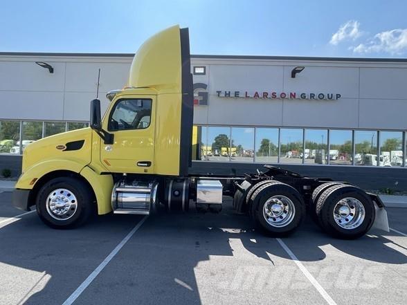 Peterbilt 579 Tractor Units