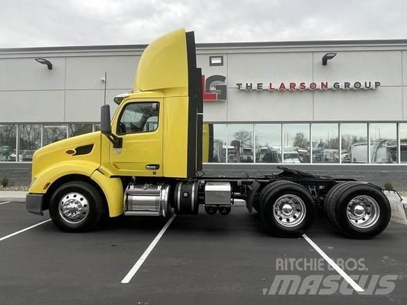 Peterbilt 579 Tractor Units