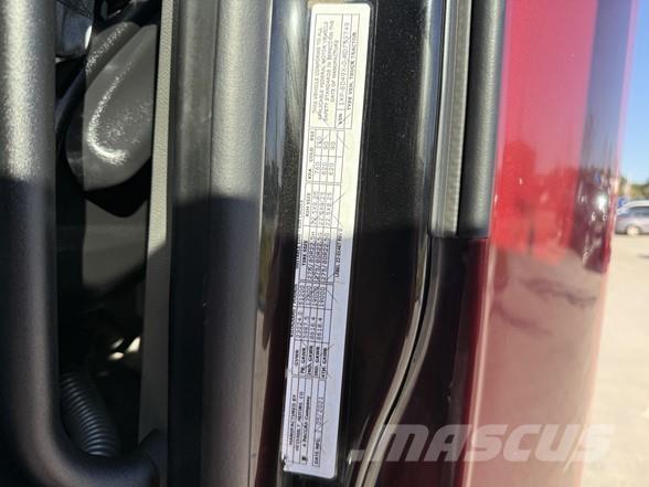 Peterbilt 579 Tractor Units