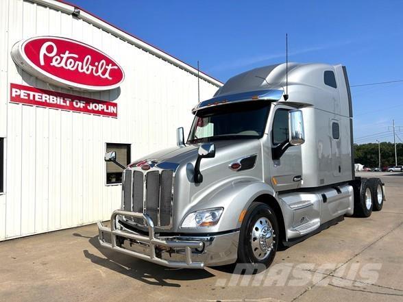 Peterbilt 579 Tractor Units