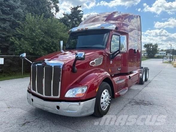 Peterbilt 579 Tractor Units