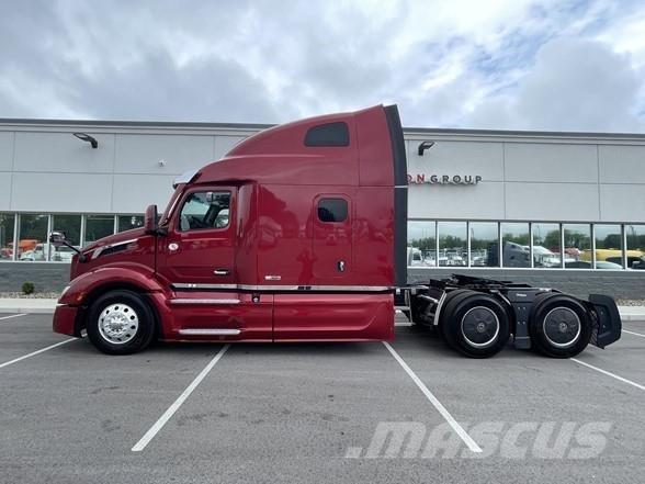 Peterbilt 579 Tractor Units