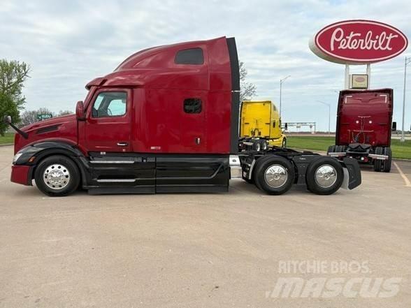 Peterbilt 579 Tractor Units