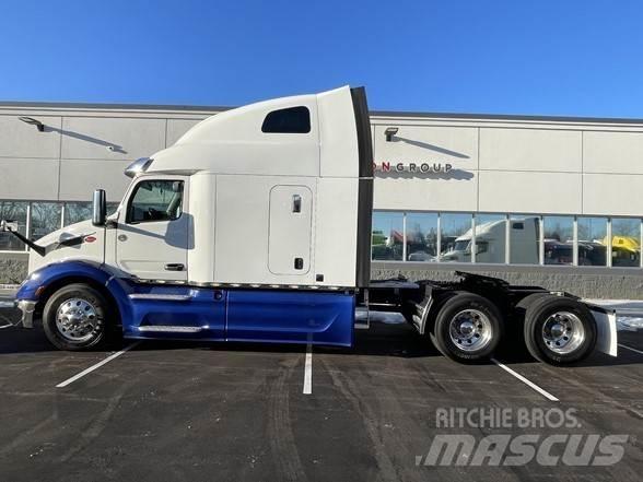 Peterbilt 579 Tractor Units