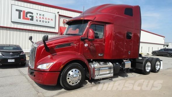 Peterbilt 579 Tractor Units