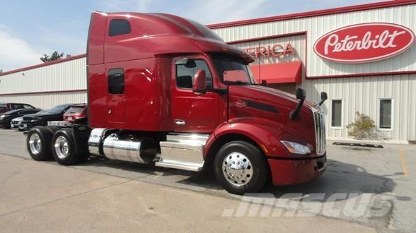 Peterbilt 579 Tractor Units