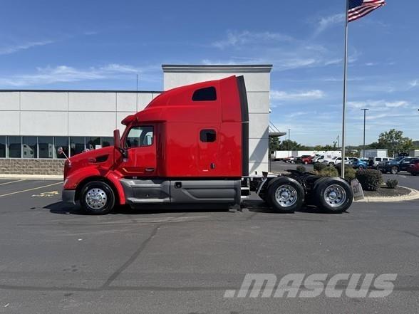 Peterbilt 579 Tractor Units