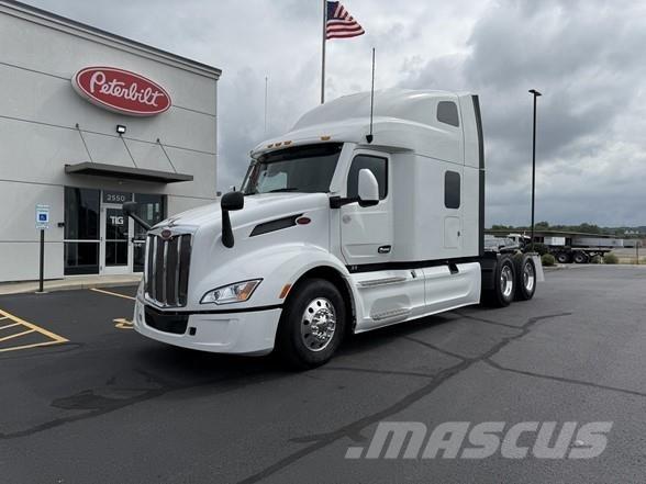 Peterbilt 579 Tractor Units