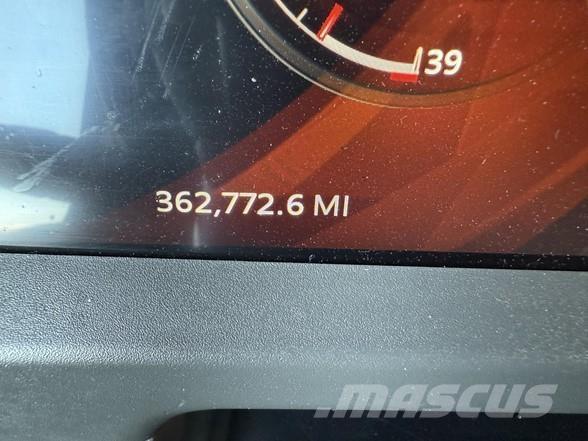 Peterbilt 579 Tractor Units