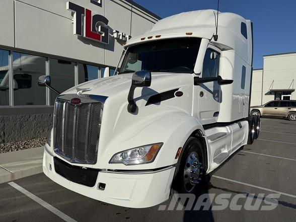 Peterbilt 579 Tractor Units
