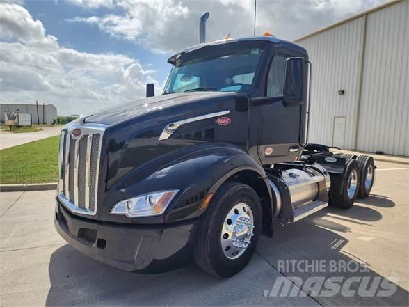 Peterbilt 579 Tractor Units