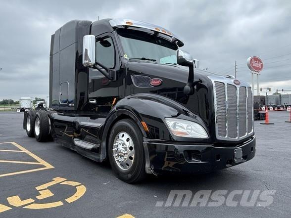 Peterbilt 579 Tractor Units