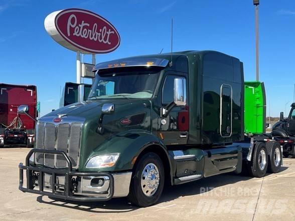 Peterbilt 579 Tractor Units
