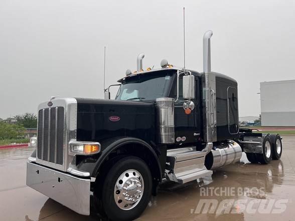 Peterbilt 589 Tractor Units