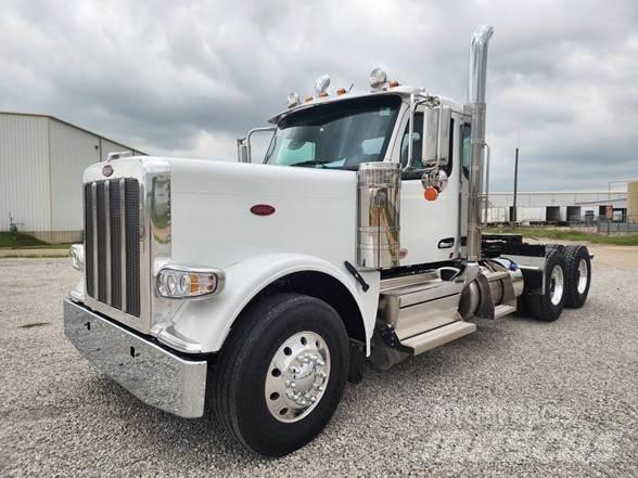 Peterbilt 589 Tractor Units