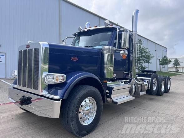 Peterbilt 589 Tractor Units