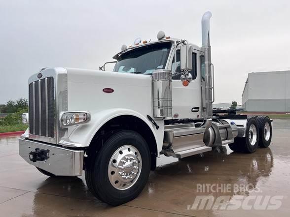 Peterbilt 589 Tractor Units