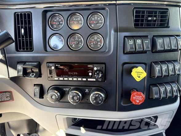 Peterbilt 589 Tractor Units