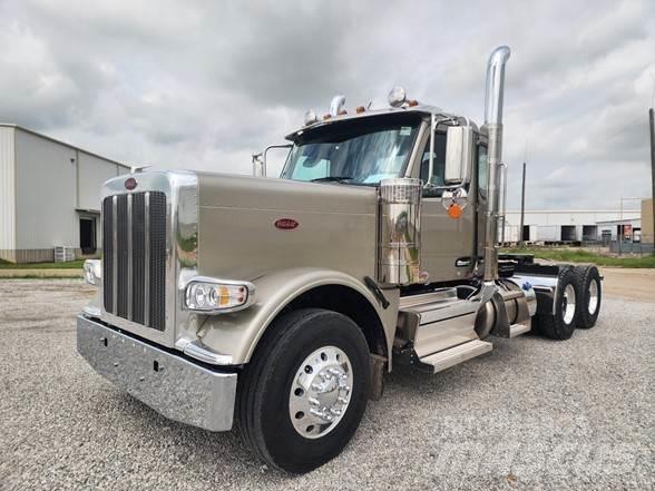 Peterbilt 589 Tractor Units
