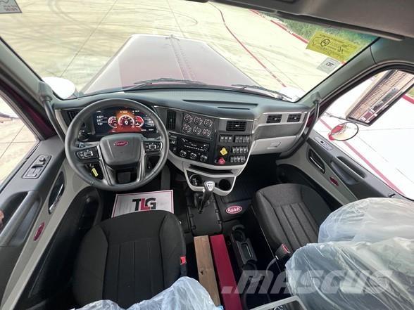 Peterbilt 589 Tractor Units