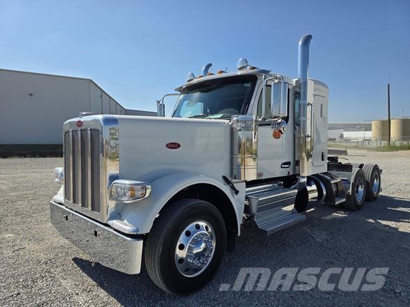 Peterbilt 589 Tractor Units
