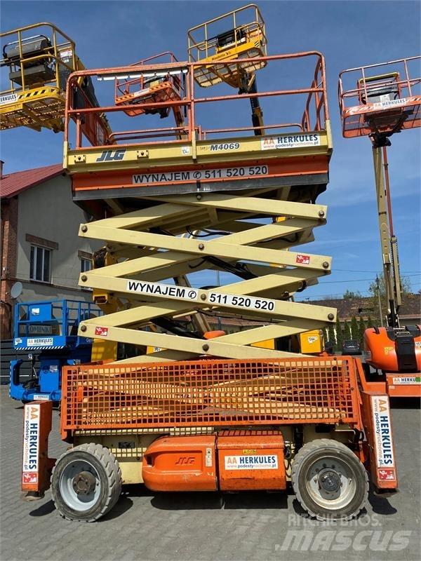 JLG 4069 Scissor lifts