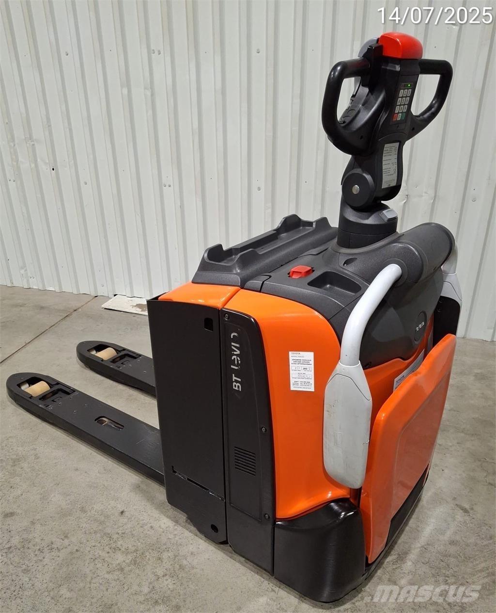 BT LPE200/8 Hand pallet truck