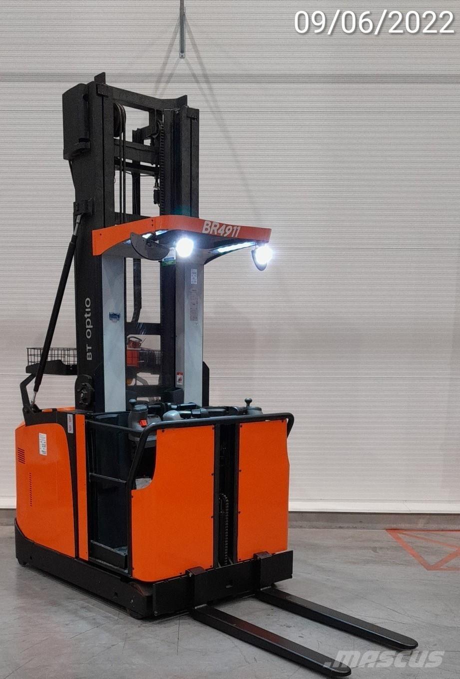 BT OME100H High lift order picker