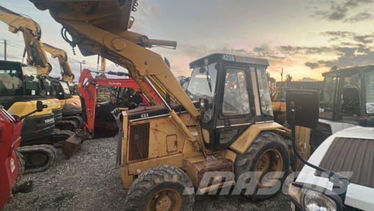 CAT 428 à 13500 € HT Backhoe loaders
