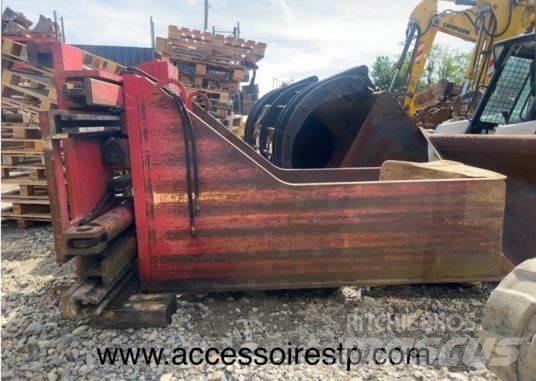  Pince a balles Other attachments and components