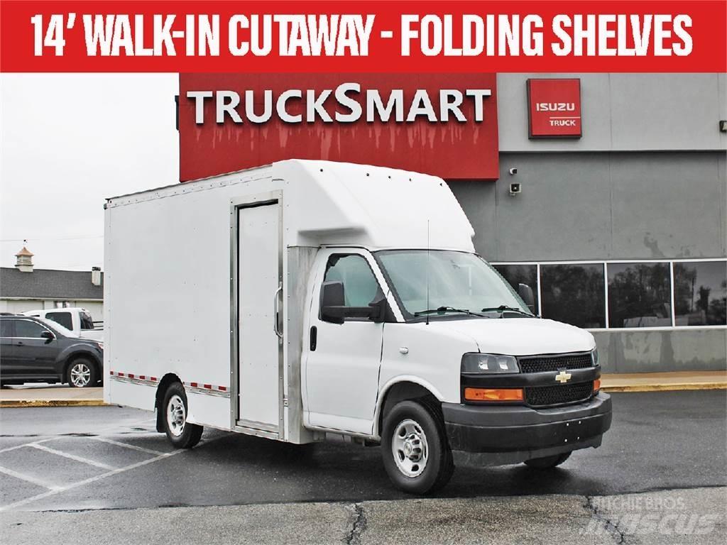Chevrolet 3500 Box body