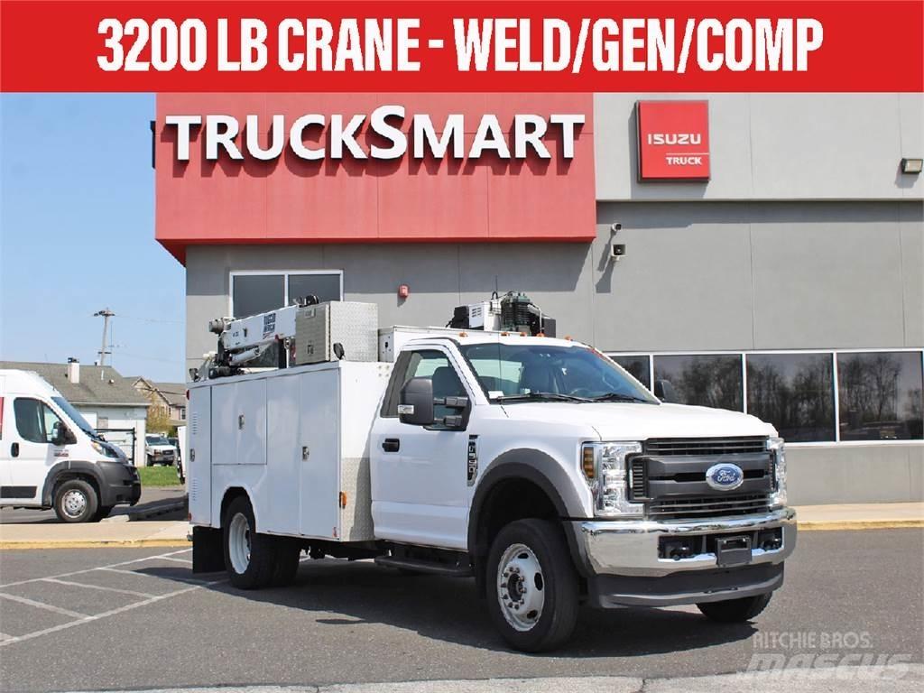 Ford F550 Recovery vehicles
